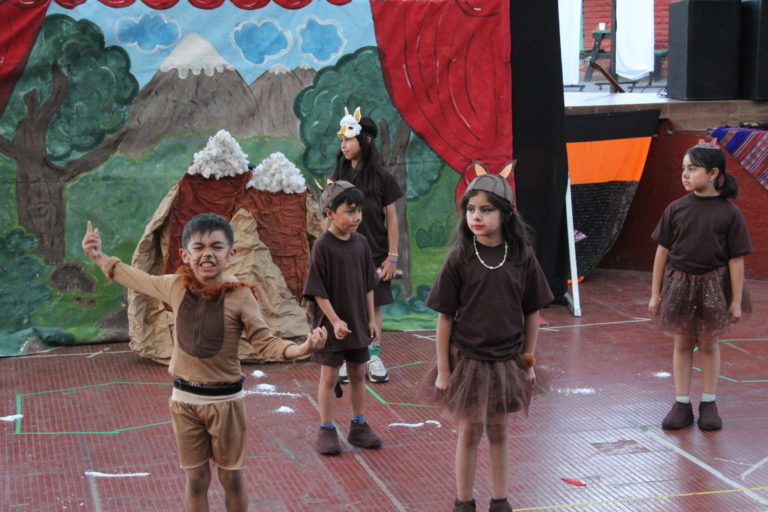 LOS FUEGOS 2o básico fogatin 2025 (3)