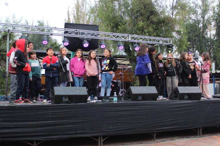 Feria del Libro voces colon cursos (1)