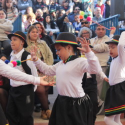 Fiesta familiar 2025 Svg+xml,%3Csvg%20xmlns%3D%22http%3A%2F%2Fwww.w3