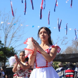 Fiesta familiar 2025 Svg+xml,%3Csvg%20xmlns%3D%22http%3A%2F%2Fwww.w3