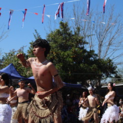 Fiesta familiar 2025 Svg+xml,%3Csvg%20xmlns%3D%22http%3A%2F%2Fwww.w3