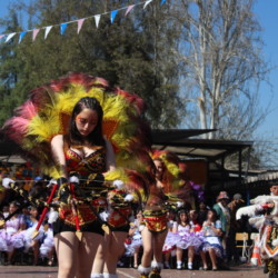 Fiesta familiar 2025 Svg+xml,%3Csvg%20xmlns%3D%22http%3A%2F%2Fwww.w3