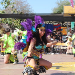 Fiesta familiar 2025 Svg+xml,%3Csvg%20xmlns%3D%22http%3A%2F%2Fwww.w3