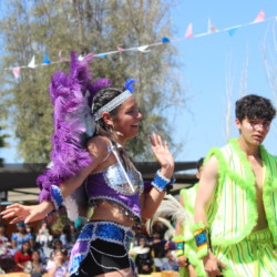 Fiesta familiar 2025 Svg+xml,%3Csvg%20xmlns%3D%22http%3A%2F%2Fwww.w3