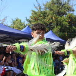 Fiesta familiar 2025 Svg+xml,%3Csvg%20xmlns%3D%22http%3A%2F%2Fwww.w3