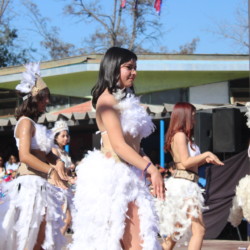 Fiesta familiar 2025 Svg+xml,%3Csvg%20xmlns%3D%22http%3A%2F%2Fwww.w3