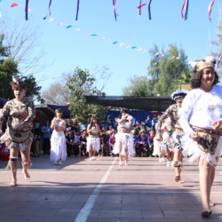Fiesta familiar 2025 Svg+xml,%3Csvg%20xmlns%3D%22http%3A%2F%2Fwww.w3