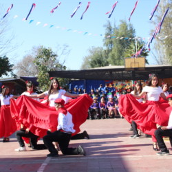 Fiesta familiar 2025 Svg+xml,%3Csvg%20xmlns%3D%22http%3A%2F%2Fwww.w3