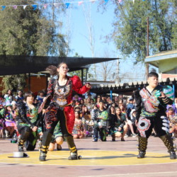 Fiesta familiar 2025 Svg+xml,%3Csvg%20xmlns%3D%22http%3A%2F%2Fwww.w3