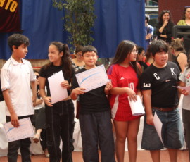 Ceremonia de reconocimiento 2025 Svg+xml,%3Csvg%20xmlns%3D%22http%3A%2F%2Fwww.w3