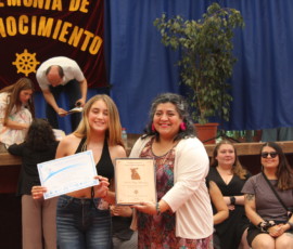 Ceremonia de reconocimiento 2025 Svg+xml,%3Csvg%20xmlns%3D%22http%3A%2F%2Fwww.w3
