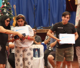 Ceremonia de reconocimiento 2025 Svg+xml,%3Csvg%20xmlns%3D%22http%3A%2F%2Fwww.w3